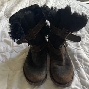 Leather/suede biker boots